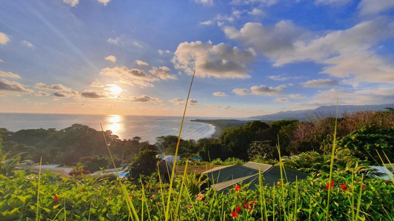 Ballena Paraiso Lodge Увита Экстерьер фото