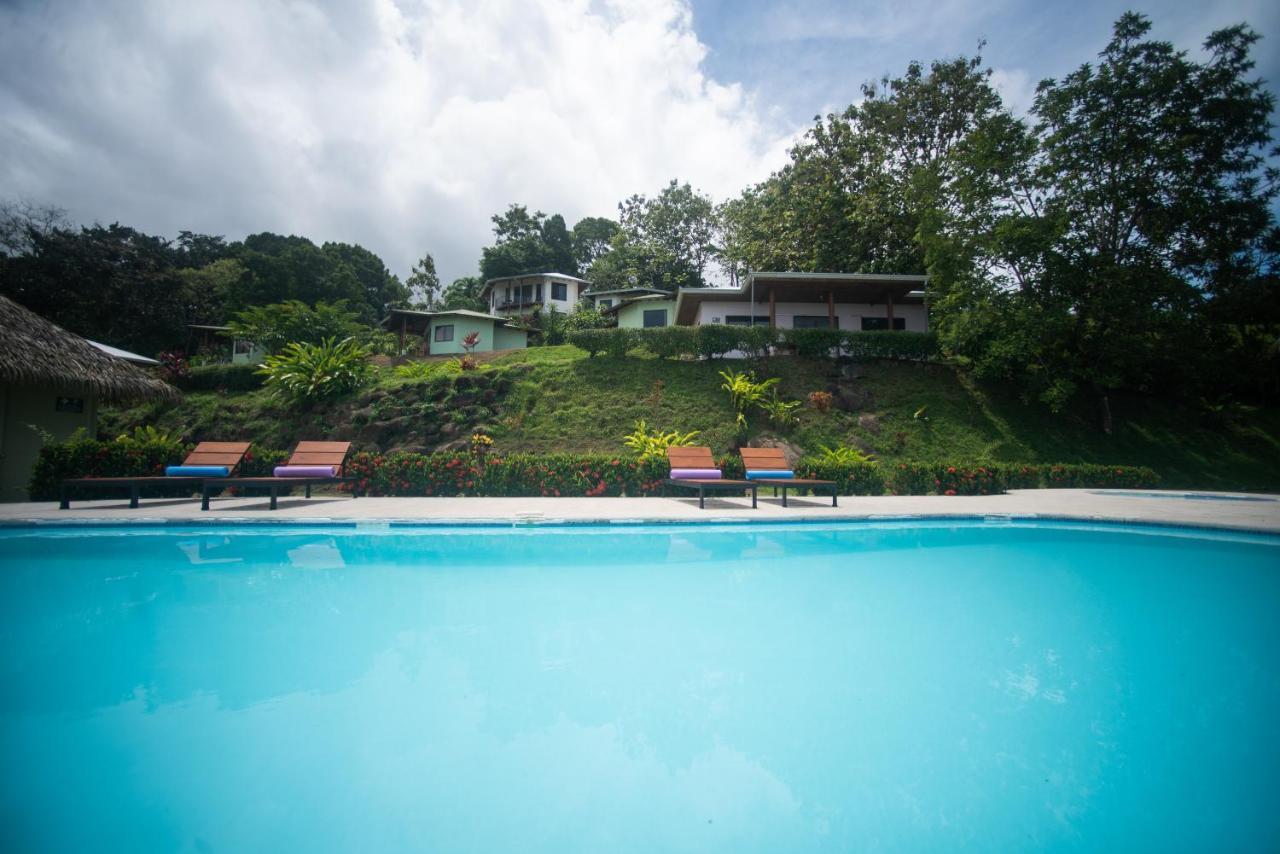Ballena Paraiso Lodge Увита Экстерьер фото