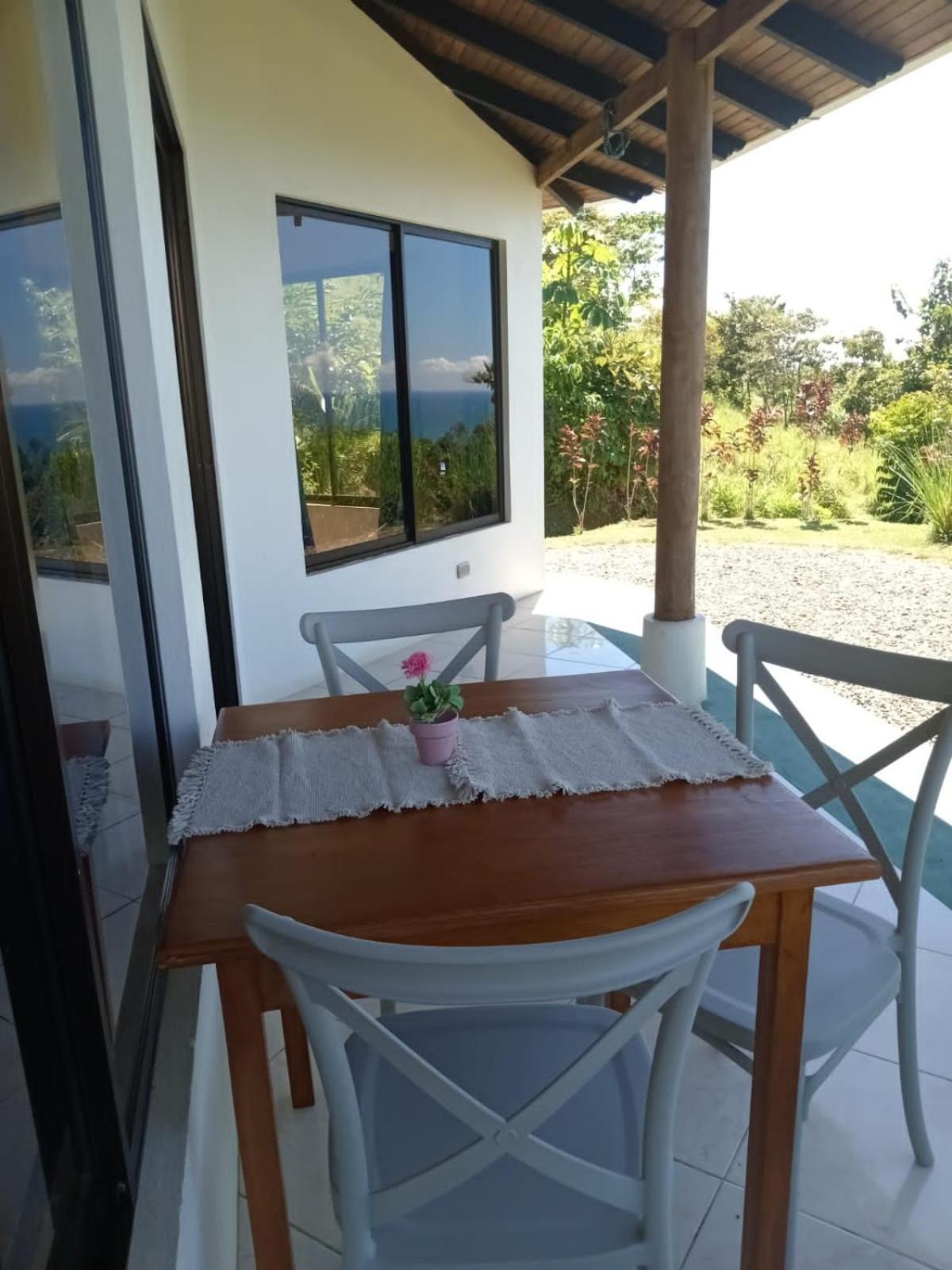 Ballena Paraiso Lodge Увита Экстерьер фото