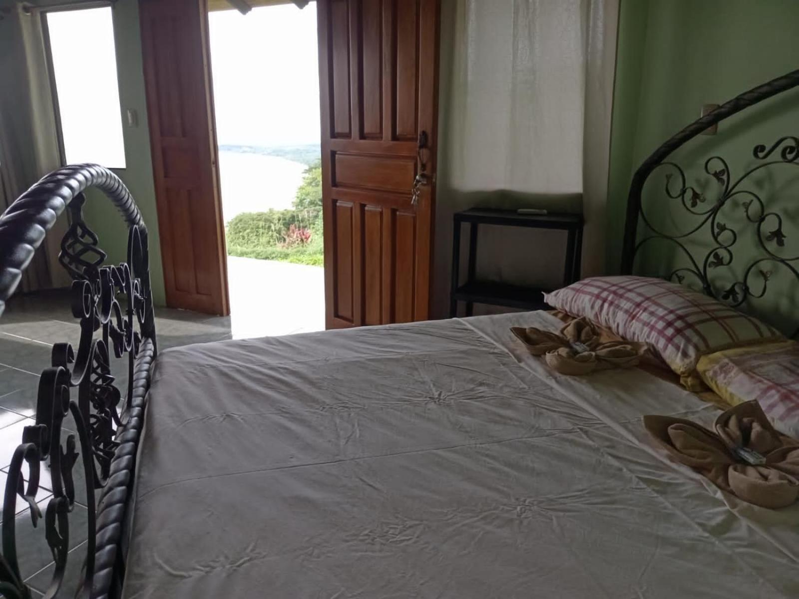 Ballena Paraiso Lodge Увита Экстерьер фото